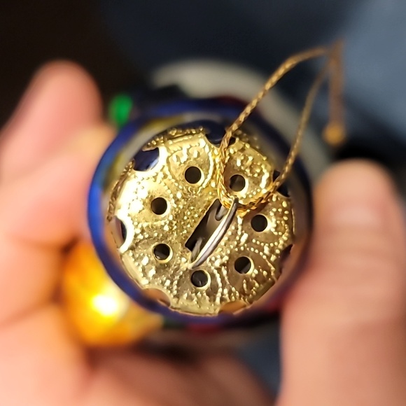 Glass snowman ornament. - Picture 10 of 10